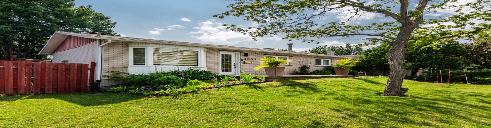 12 Rooms Rooms,1 BathroomBathrooms,Bungalow,For Sale,1112