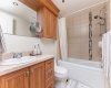 2 Bedrooms Bedrooms, 8 Rooms Rooms,2 BathroomsBathrooms,Appartement,À vendre,1117